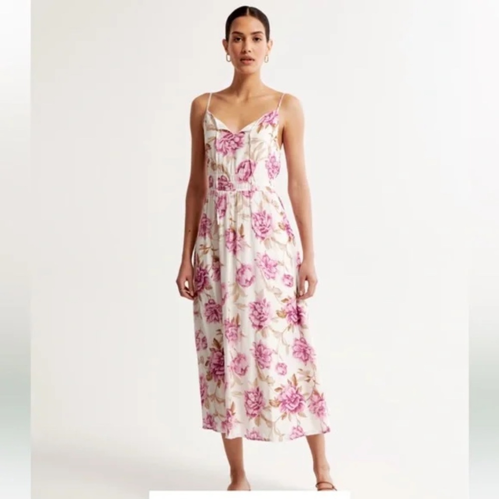 Abercrombie & Fitch Crinkle Textured Smocked Waist Midi Dress